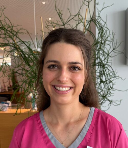 Zahnärztin Dr. Schmid